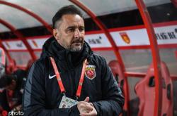 开云体育在线-包含上港主帅佩雷拉：球队目标是夺得中超冠军的词条