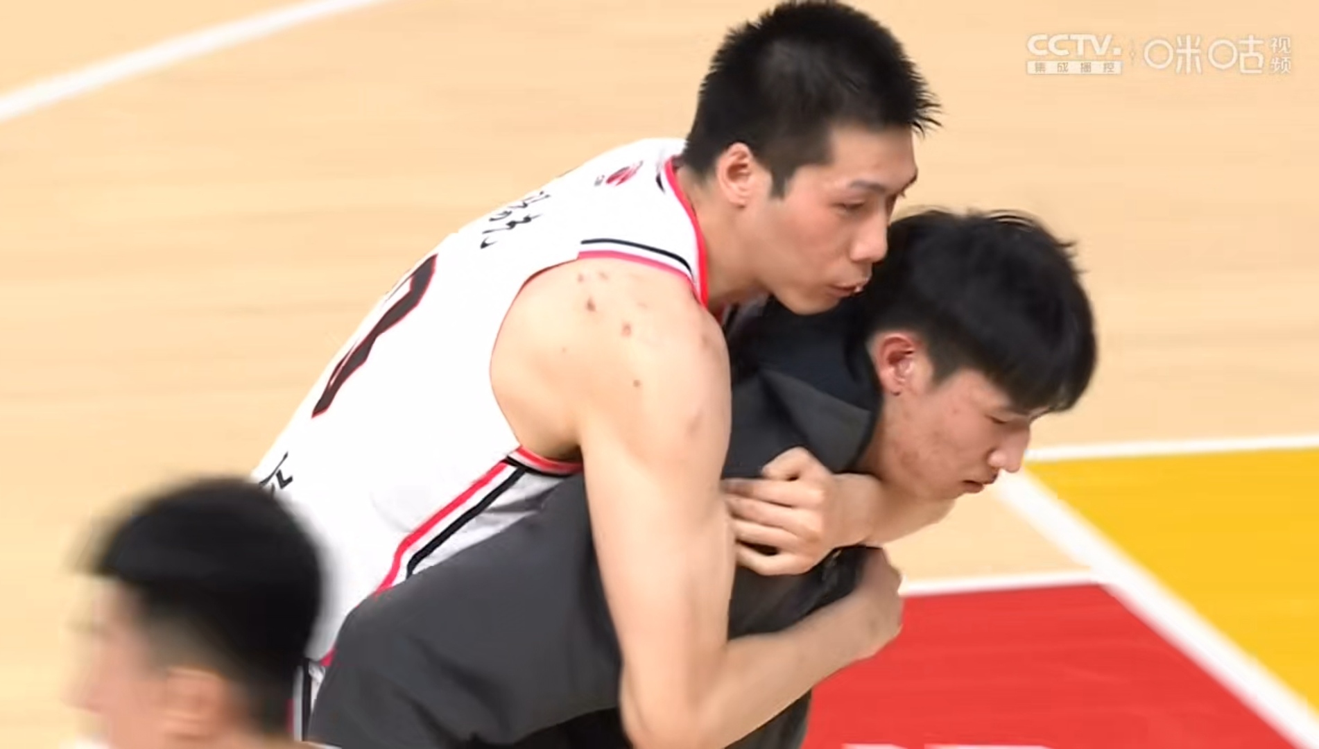 全力一搏：广东宏远背水一战对阵山东男篮的简单介绍