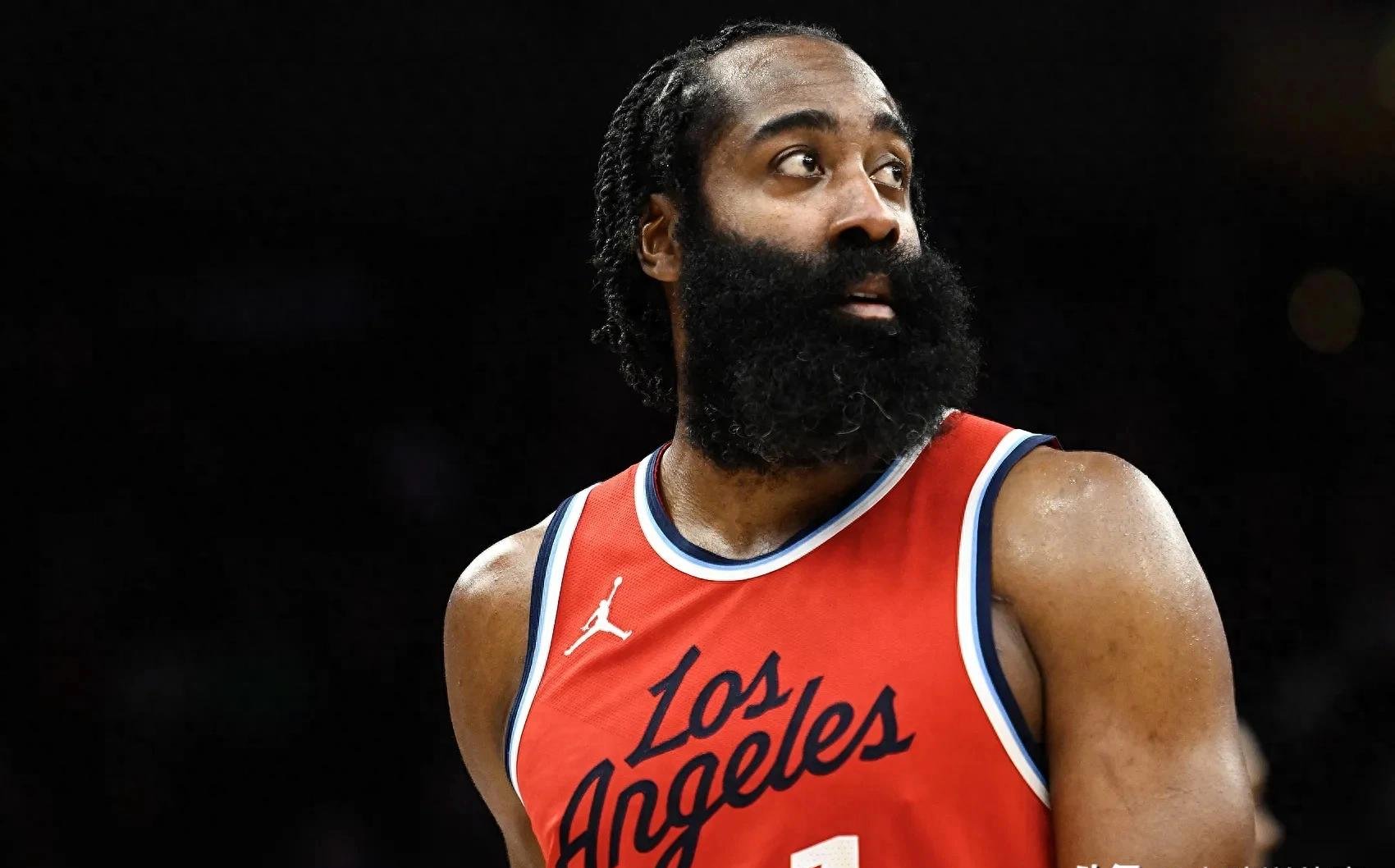 快船胜马刺，豪取两连胜