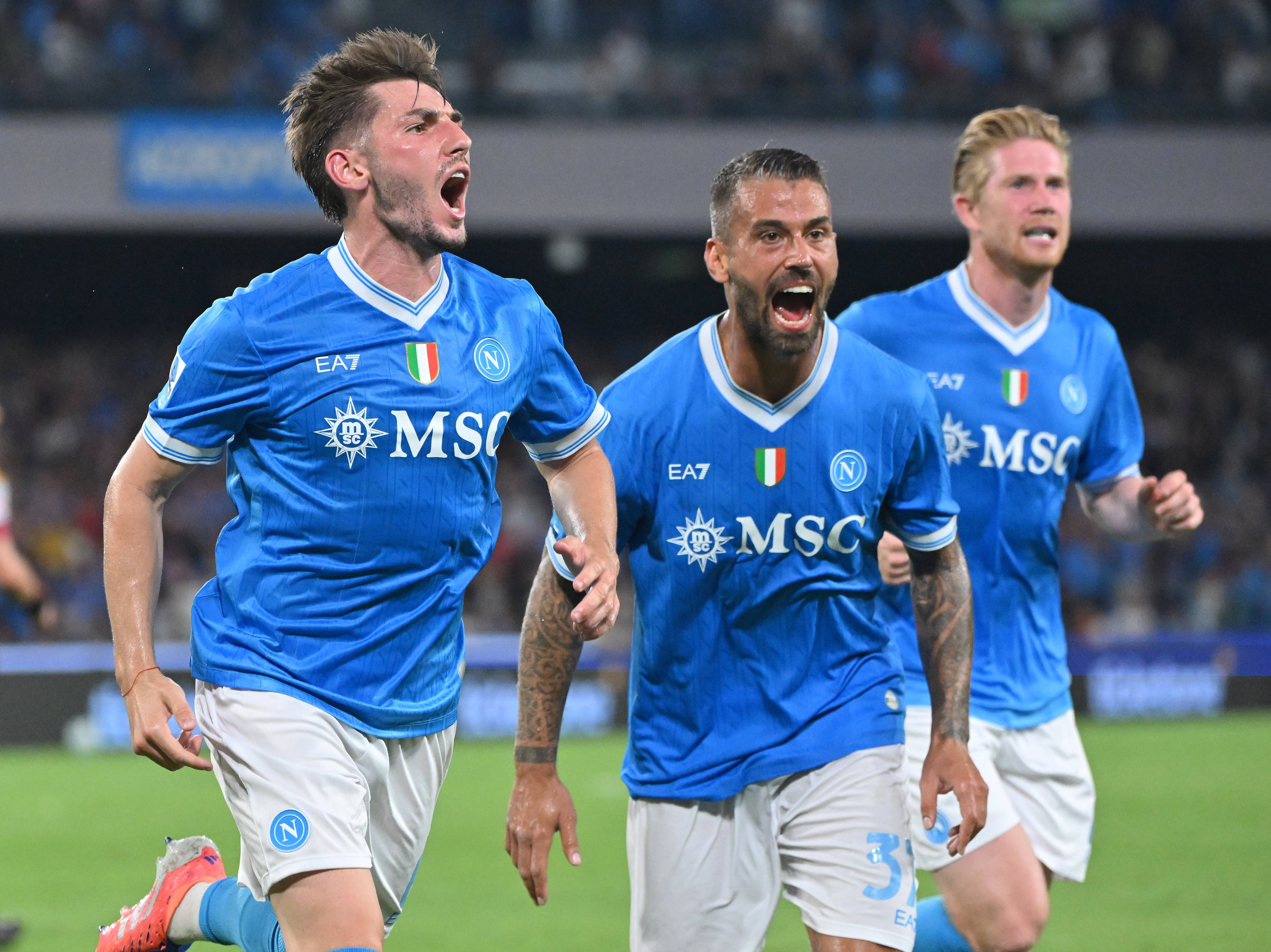 都灵球队遭遇主场失利，保级之路坎坷的简单介绍