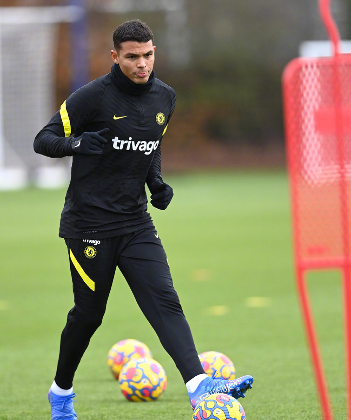 切尔西客场逼平沃特福德保持英超不败